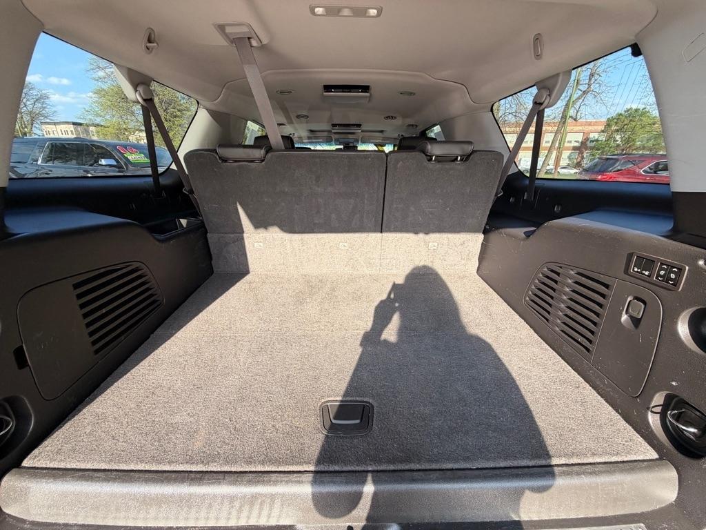 Chevrolet Suburban Premier 4WD 2017