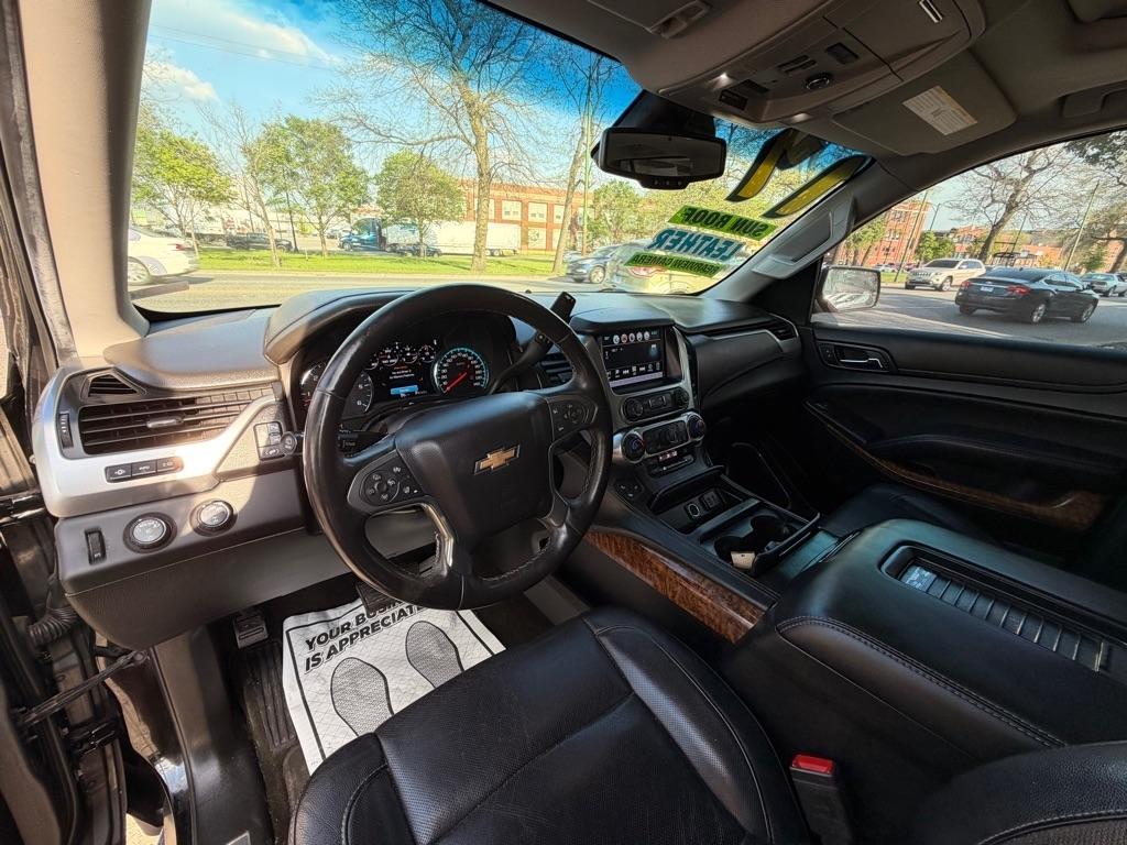 Chevrolet Suburban Premier 4WD 2017