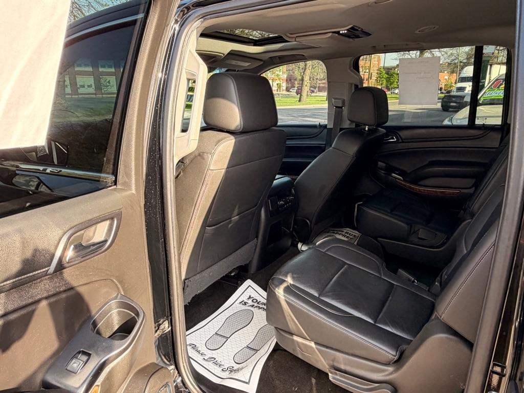 Chevrolet Suburban Premier 4WD 2017