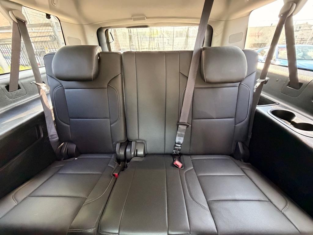 Chevrolet Suburban Premier 4WD 2017