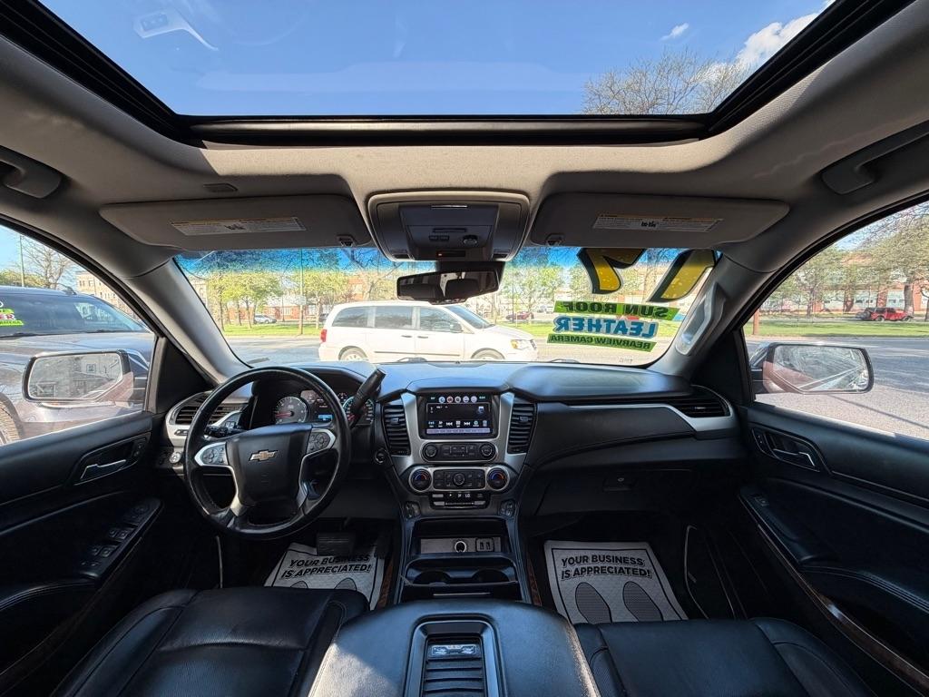 Chevrolet Suburban Premier 4WD 2017