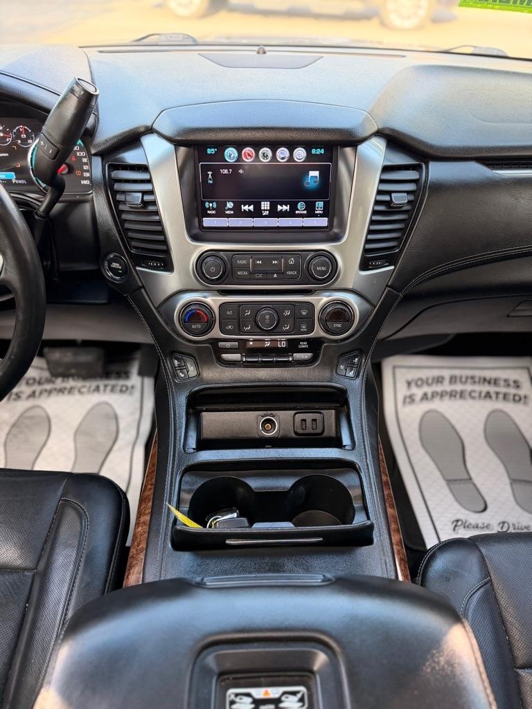 Chevrolet Suburban Premier 4WD 2017