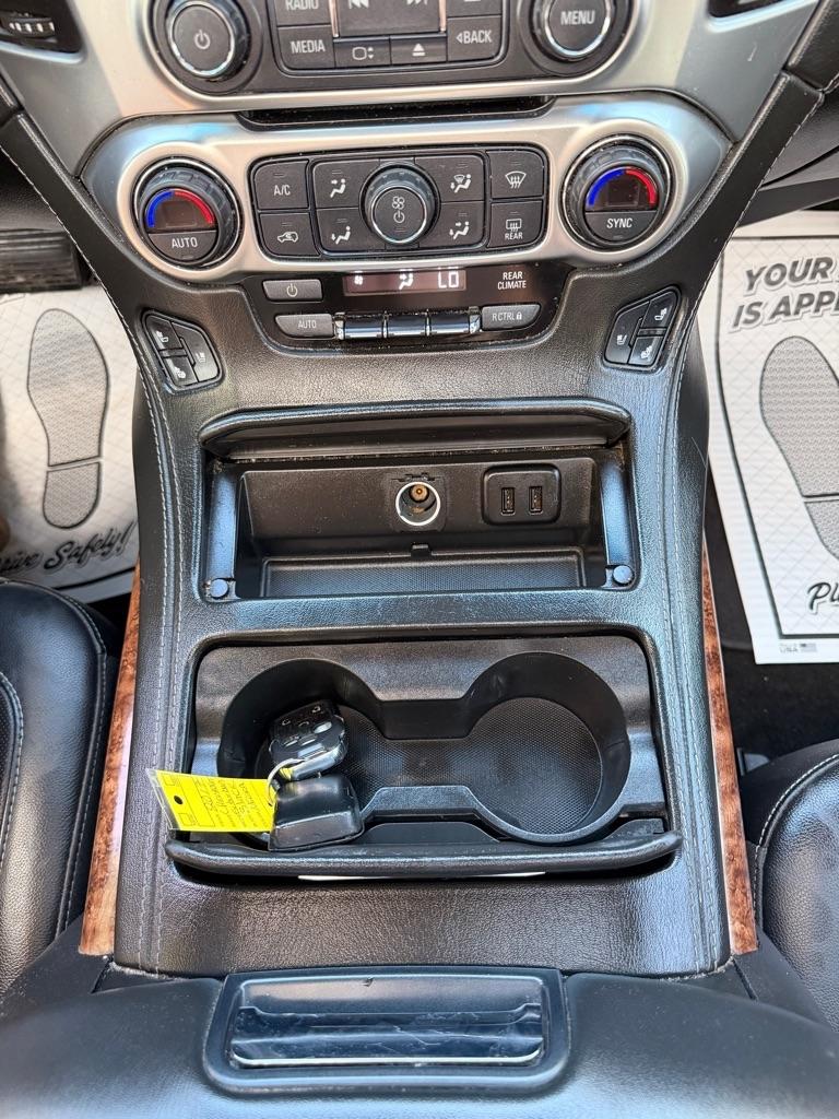 Chevrolet Suburban Premier 4WD 2017