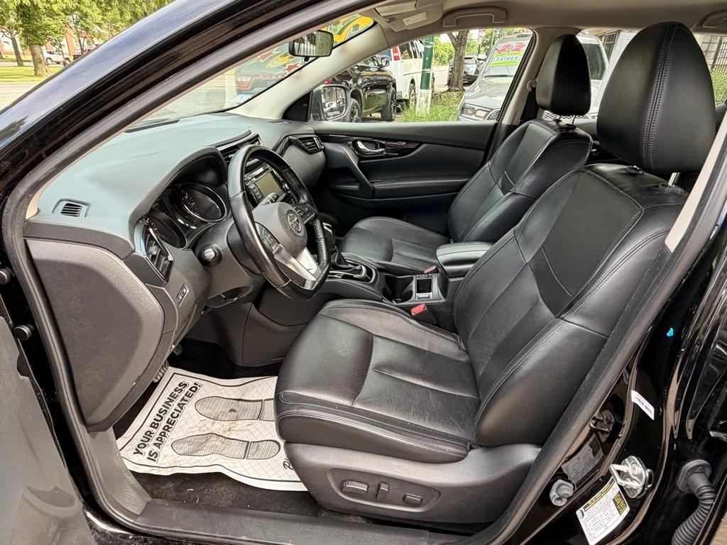 Nissan Rogue Sport SL AWD 2022