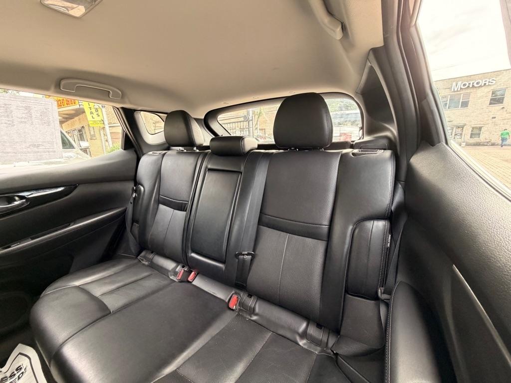 Nissan Rogue Sport SL AWD 2022