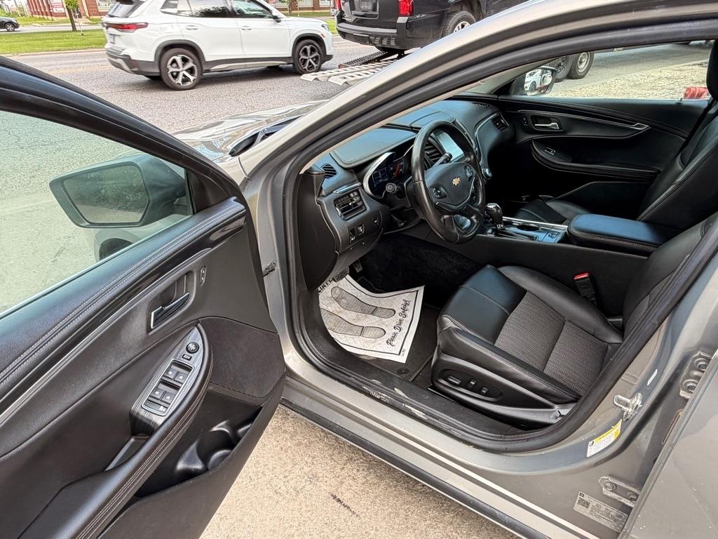 Chevrolet Impala LT 2019