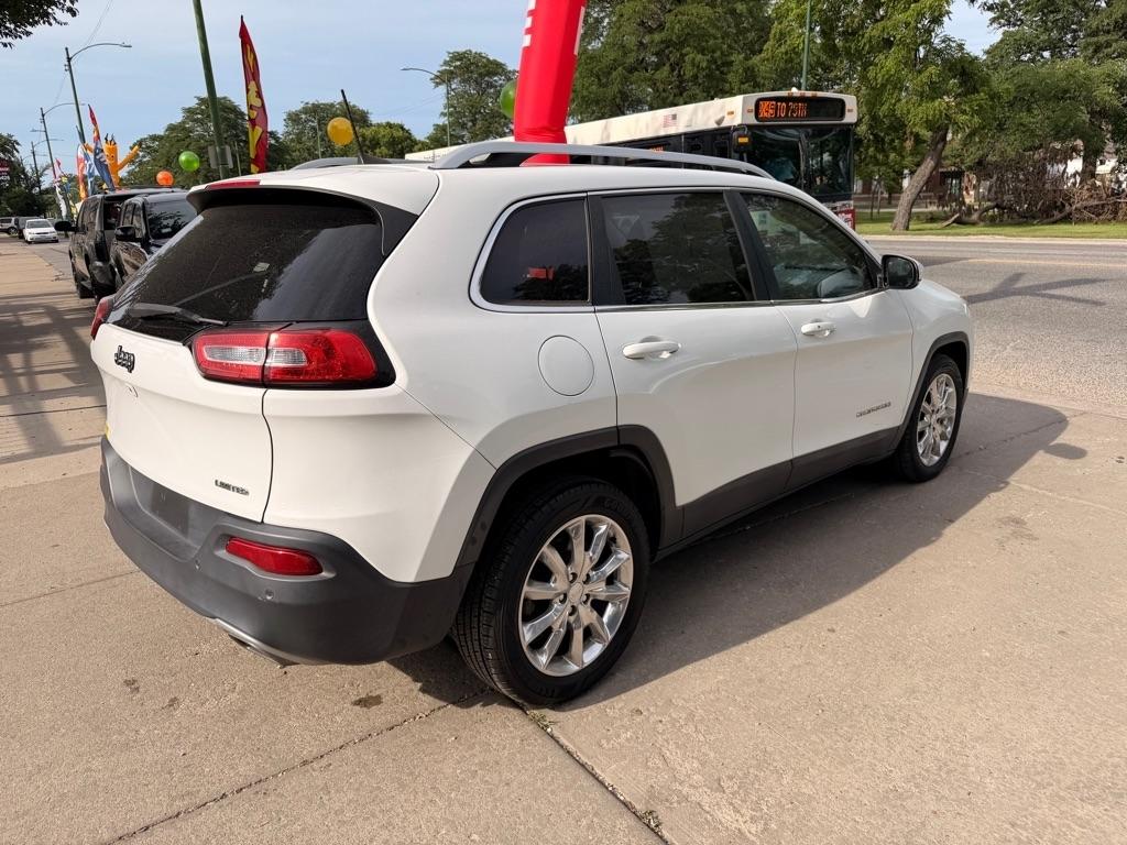 Jeep Cherokee Limited FWD 2016