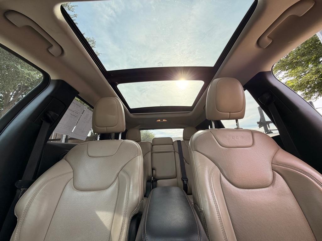 Jeep Cherokee Limited FWD 2016