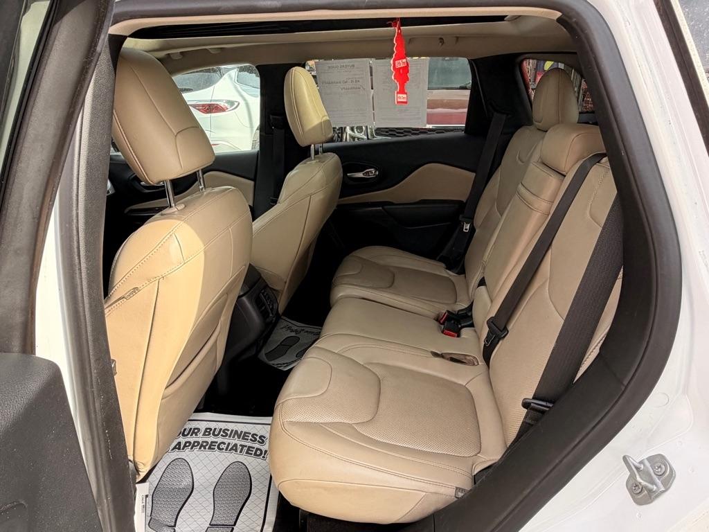 Jeep Cherokee Limited FWD 2016