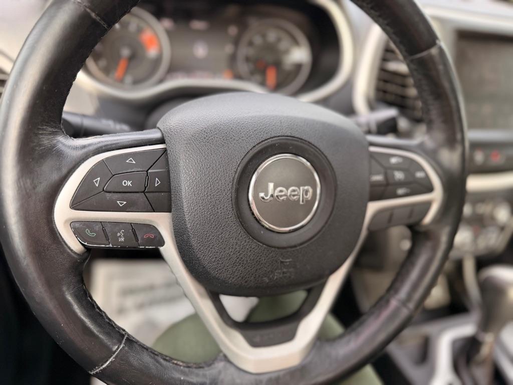 Jeep Cherokee Limited FWD 2016