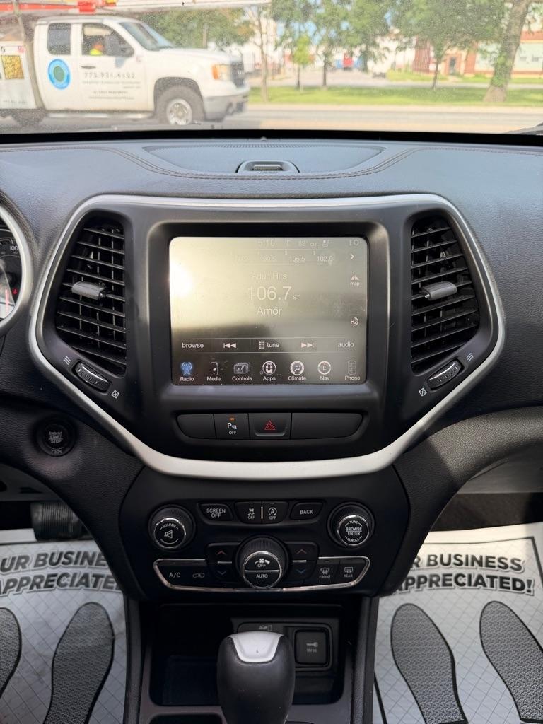 Jeep Cherokee Limited FWD 2016