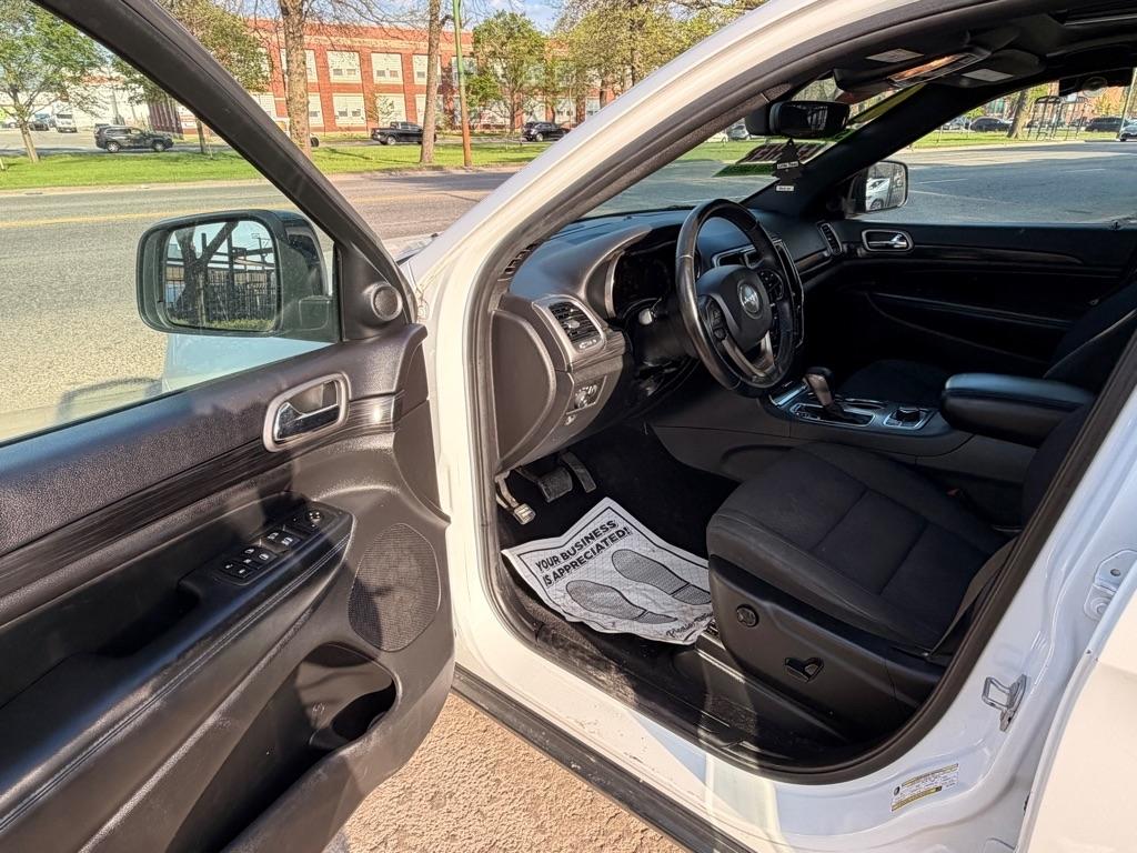 Jeep Grand Cherokee Laredo 4WD 2019