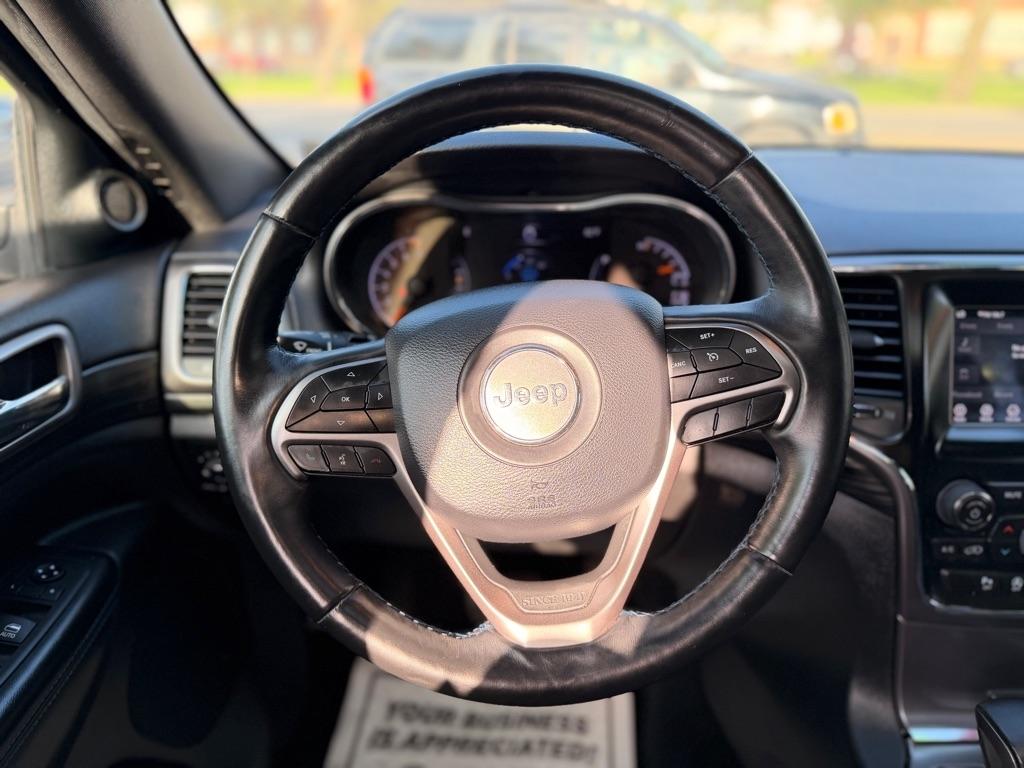 Jeep Grand Cherokee Laredo 4WD 2019