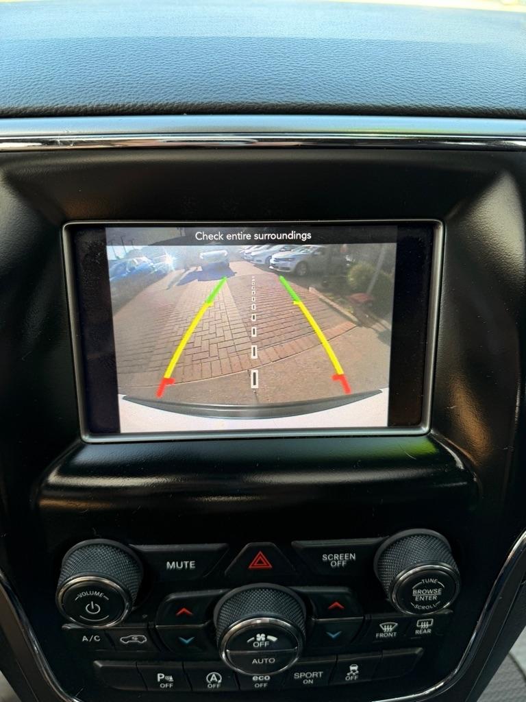 Jeep Grand Cherokee Laredo 4WD 2019