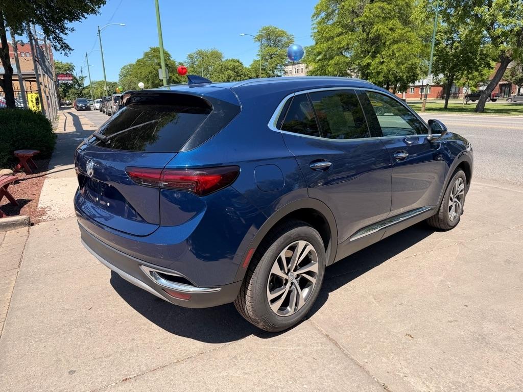 Buick Envision Essense 2023