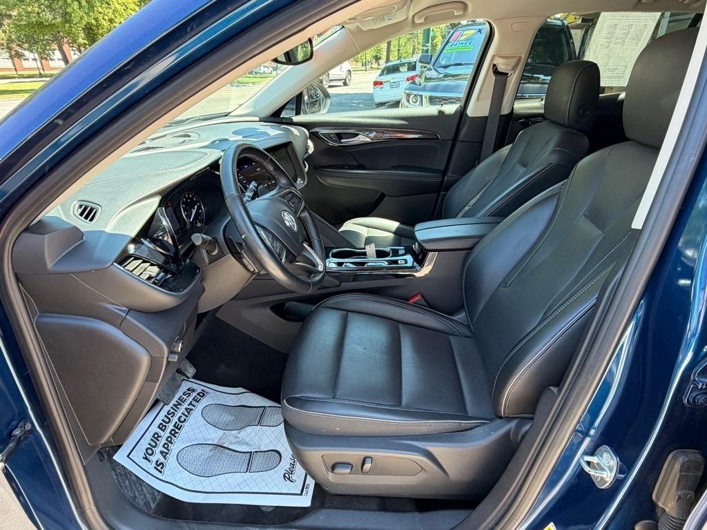 Buick Envision Essense 2023