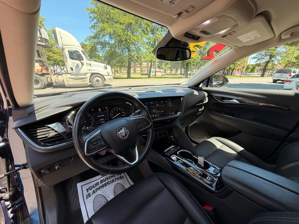 Buick Envision Essense 2023