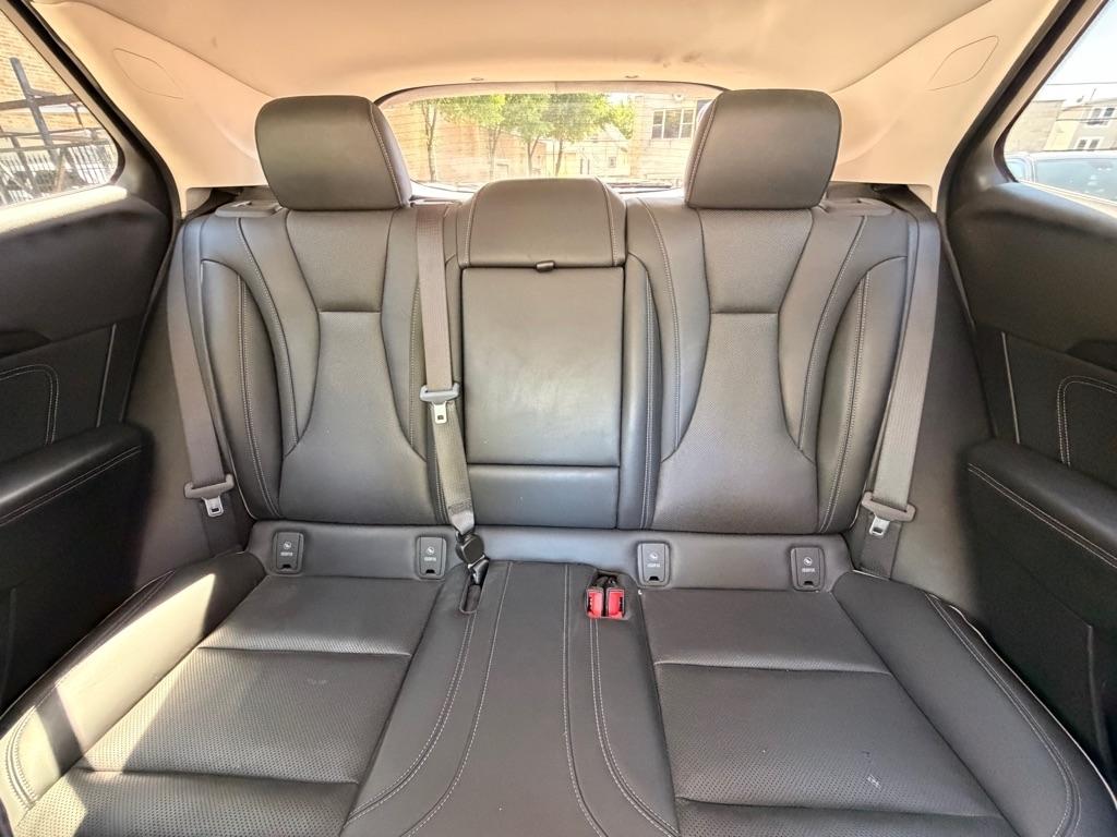 Buick Envision Essense 2023