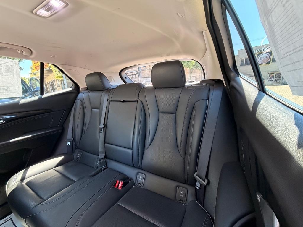 Buick Envision Essense 2023