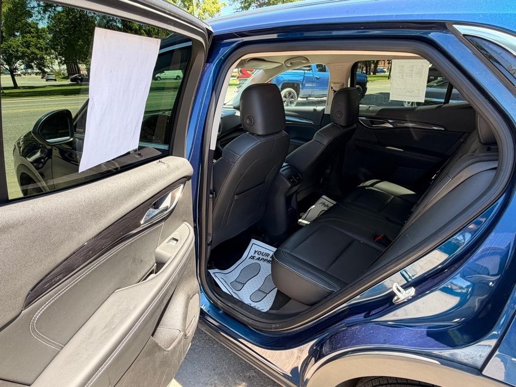 Buick Envision Essense 2023