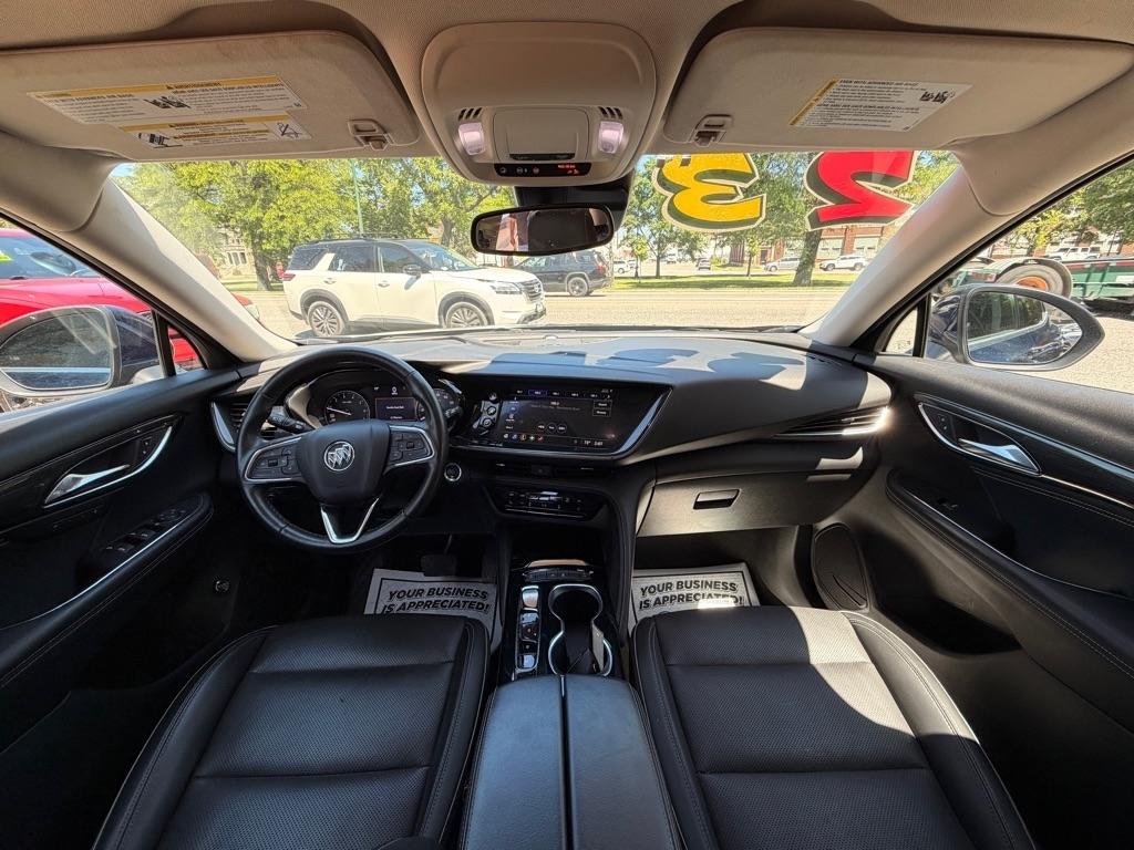 Buick Envision Essense 2023