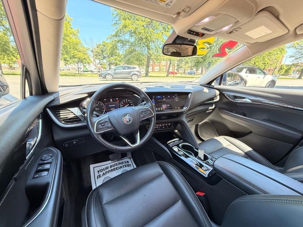 Buick Envision Essense 2023