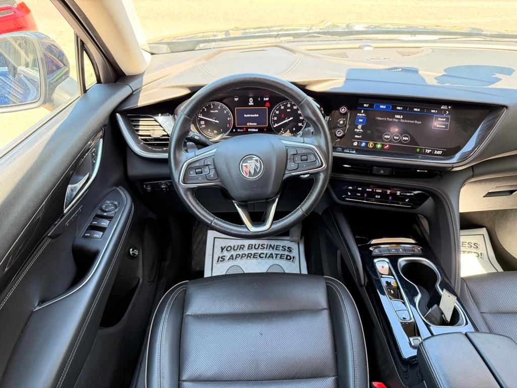 Buick Envision Essense 2023