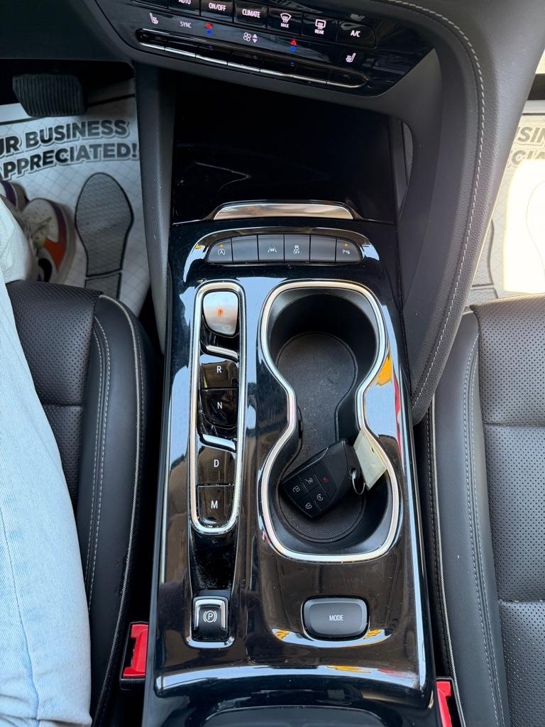 Buick Envision Essense 2023