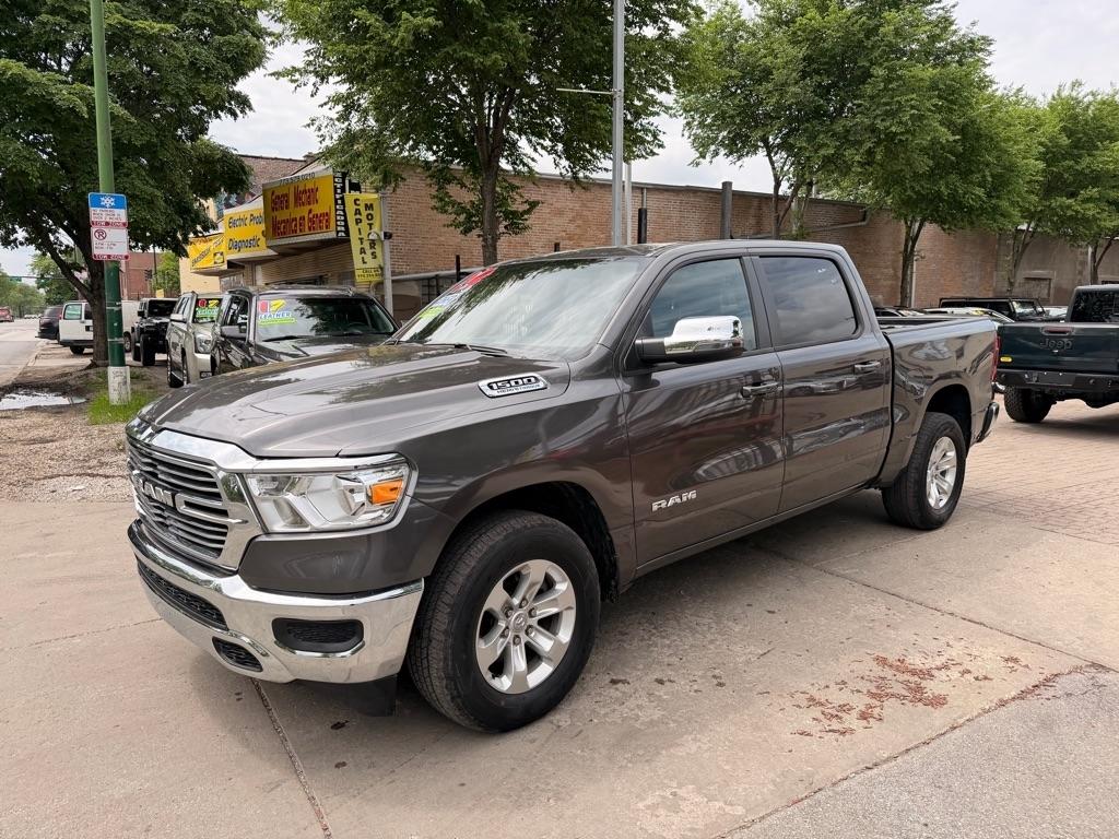 RAM 1500 Laramie Crew Cab SWB 4WD 2024