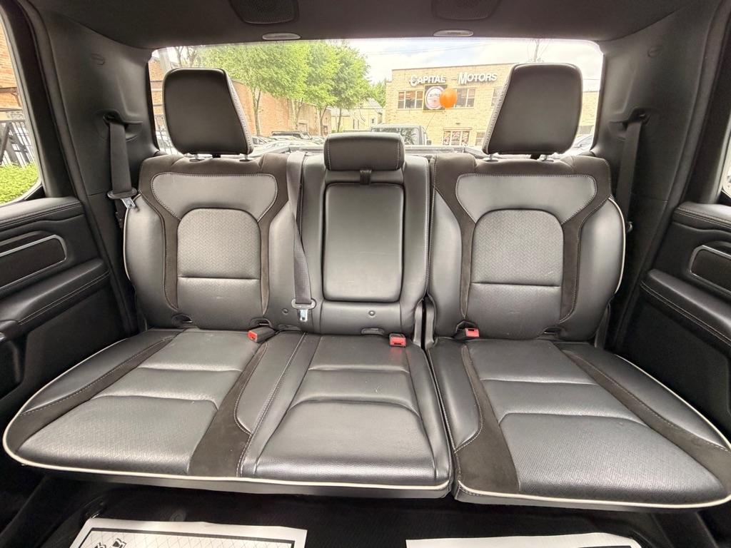 RAM 1500 Laramie Crew Cab SWB 4WD 2024