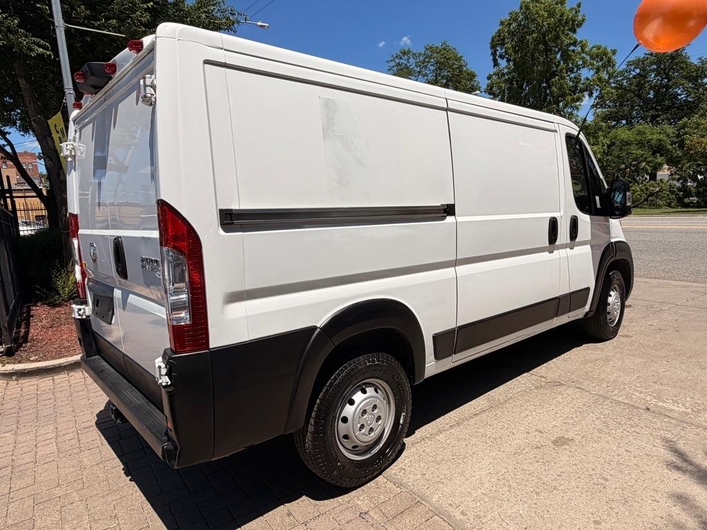 RAM Promaster 2500 Low Roof 2023