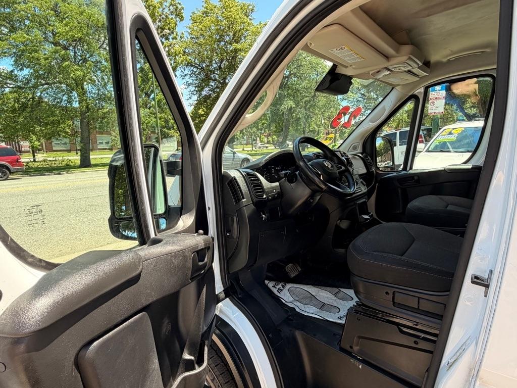 RAM Promaster 2500 Low Roof 2023