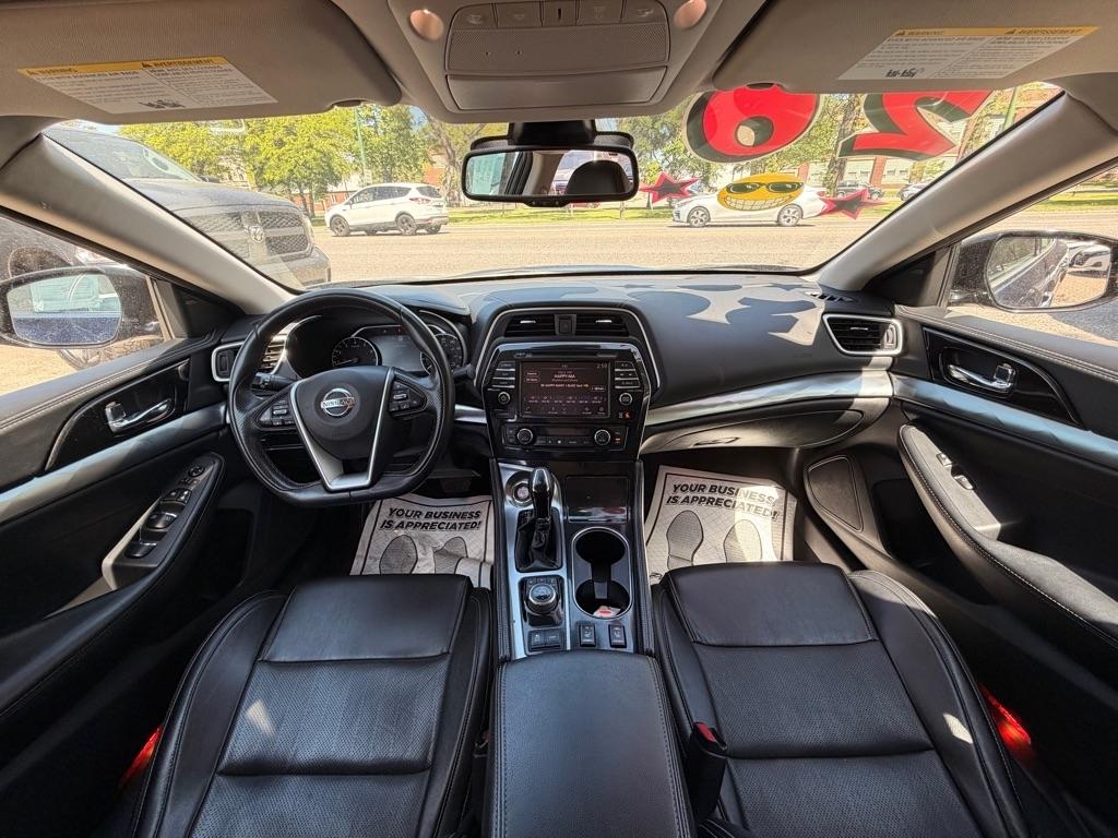Nissan Maxima 3.5 SV 2020