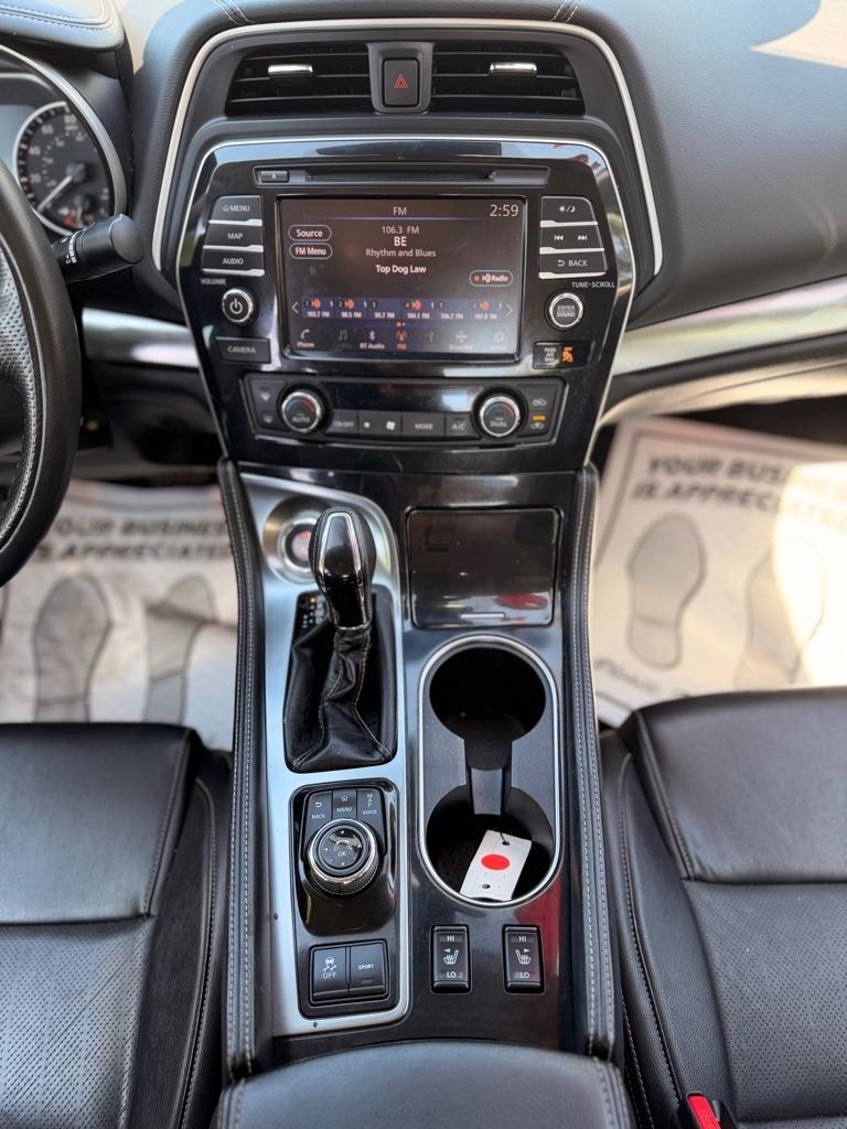 Nissan Maxima 3.5 SV 2020