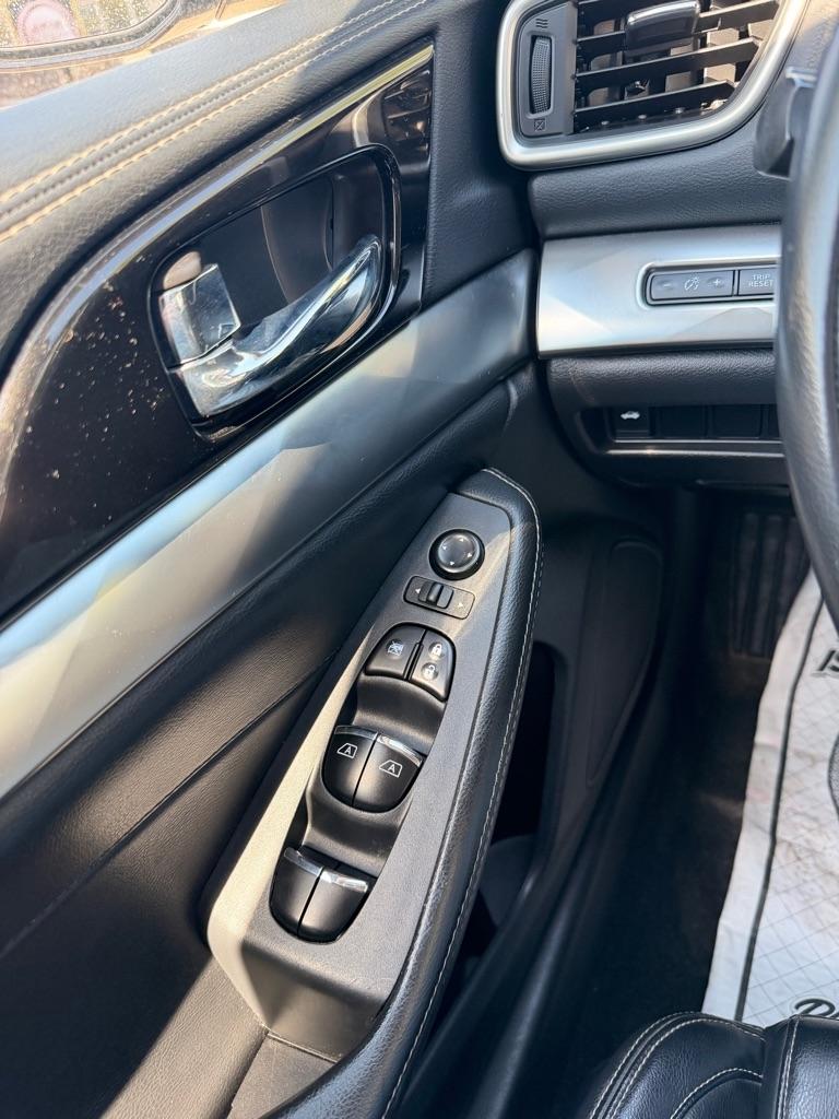 Nissan Maxima 3.5 SV 2020