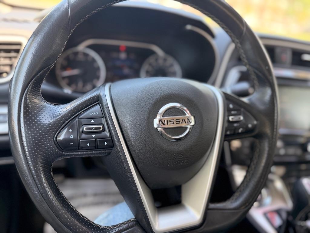 Nissan Maxima 3.5 SV 2020