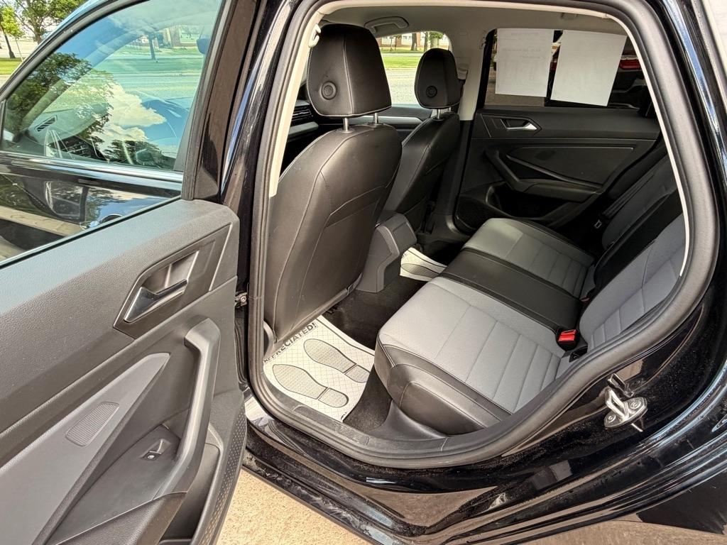 Volkswagen Jetta SE 2025