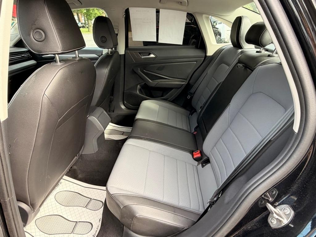 Volkswagen Jetta SE 2025
