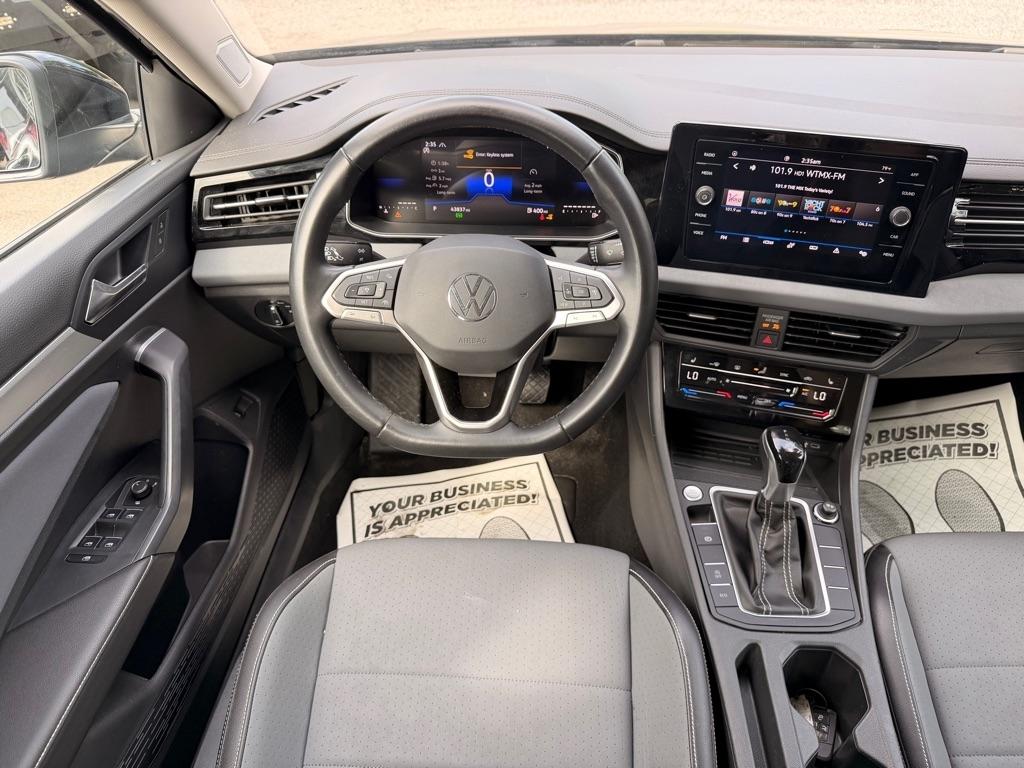 Volkswagen Jetta SE 2025