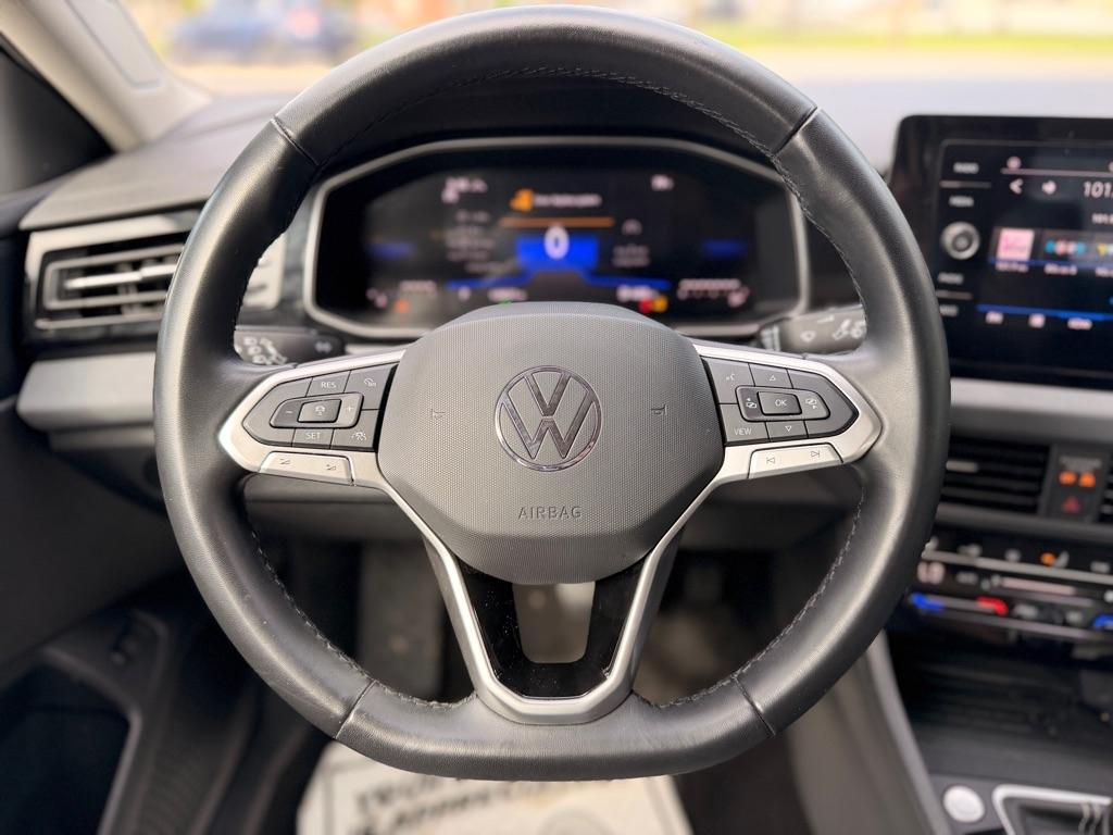 Volkswagen Jetta SE 2025