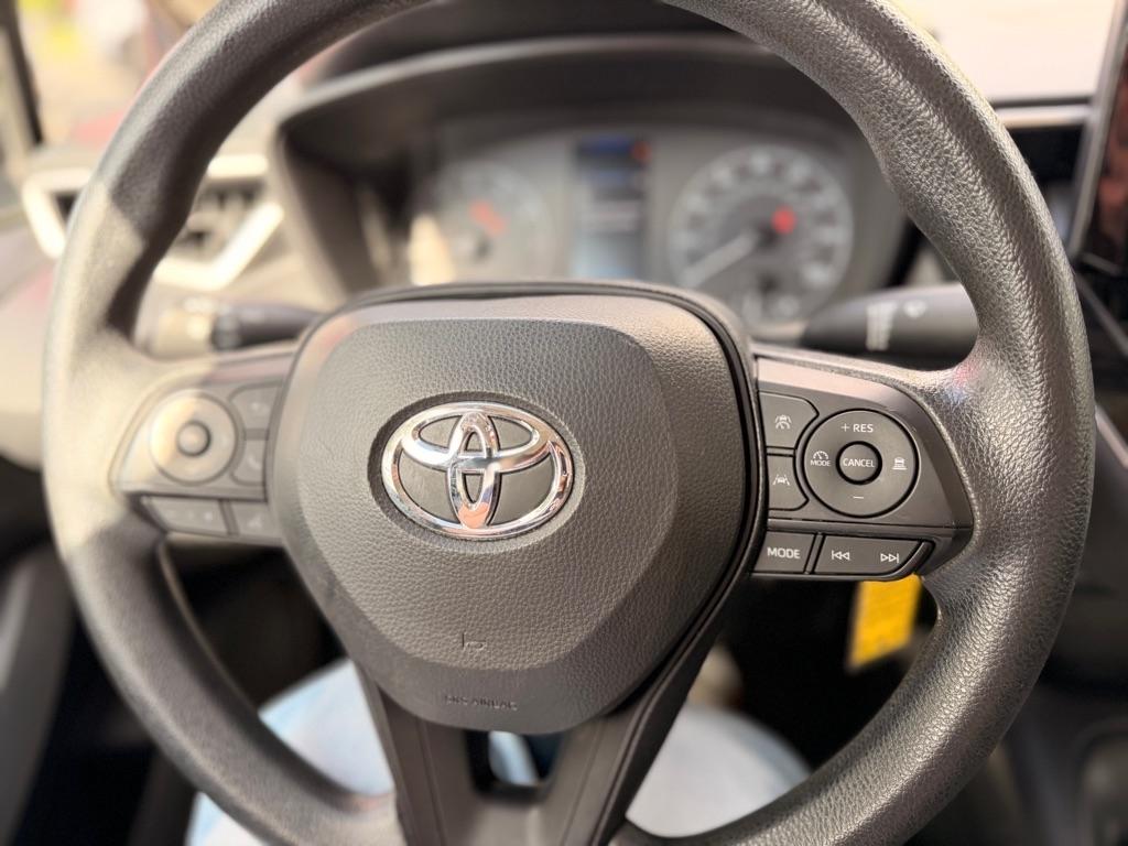 Toyota Corolla LE 2024