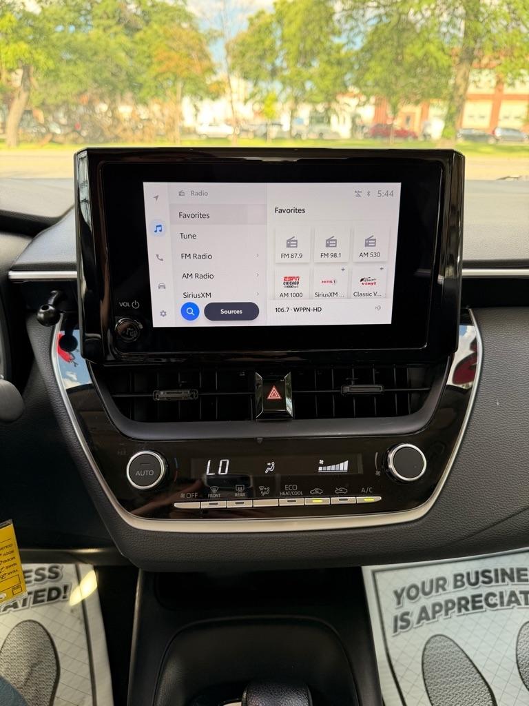 Toyota Corolla LE 2024