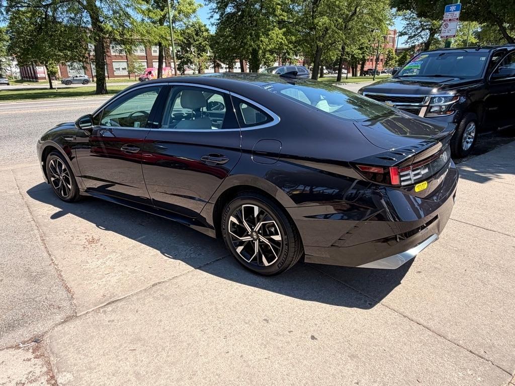 Hyundai Sonata SEL 2025