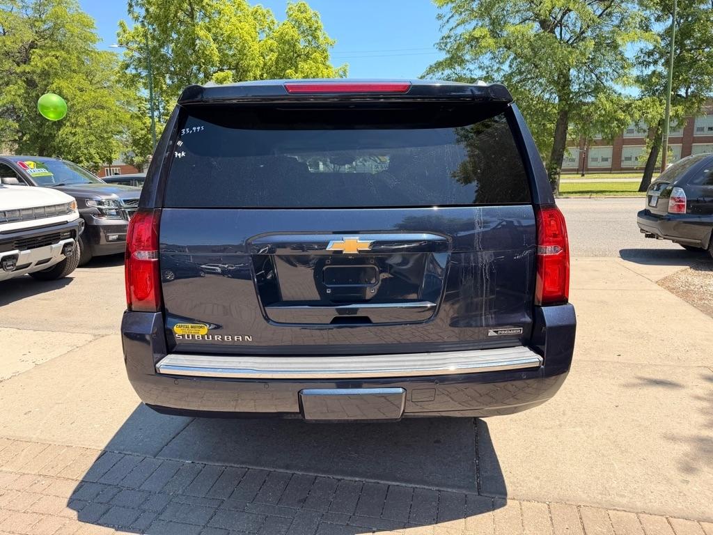 Chevrolet Suburban Premier 4WD 2017