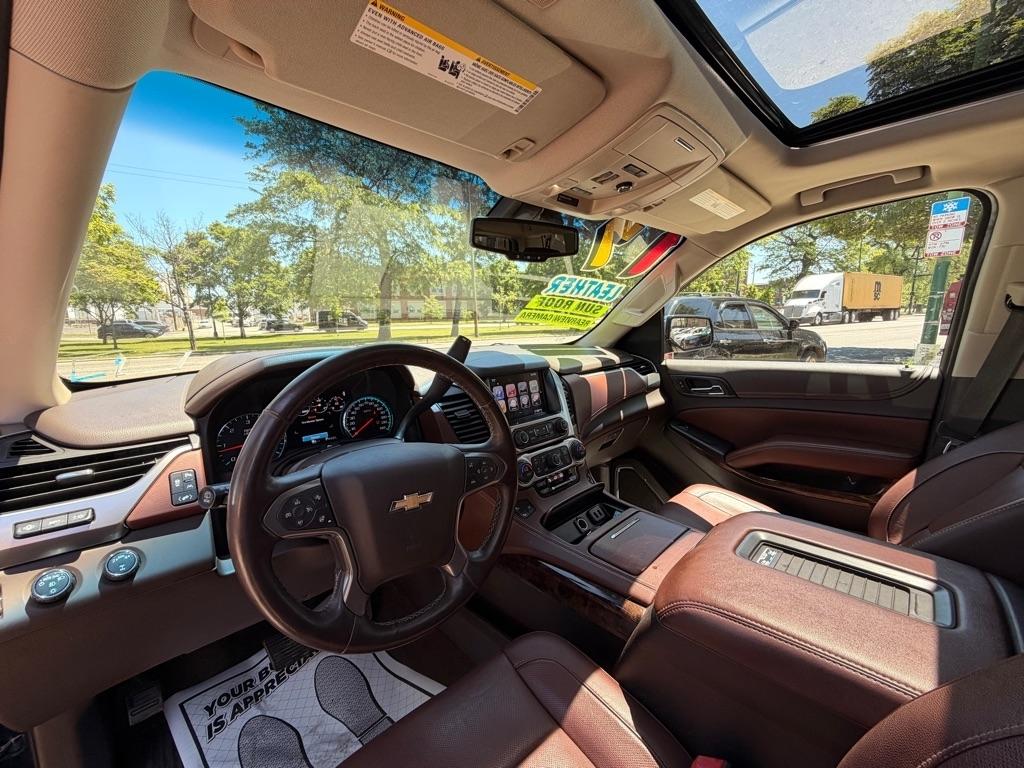 Chevrolet Suburban Premier 4WD 2017