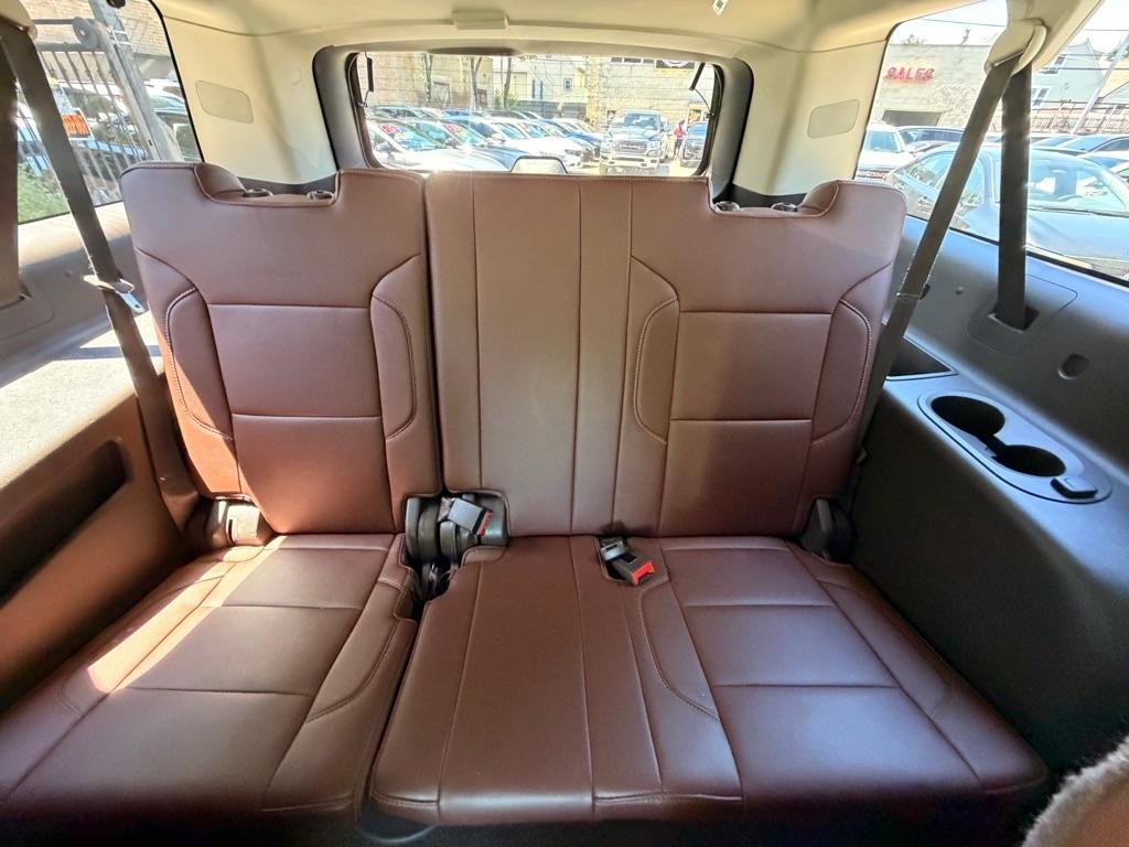Chevrolet Suburban Premier 4WD 2017