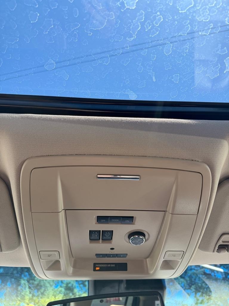 Chevrolet Suburban Premier 4WD 2017