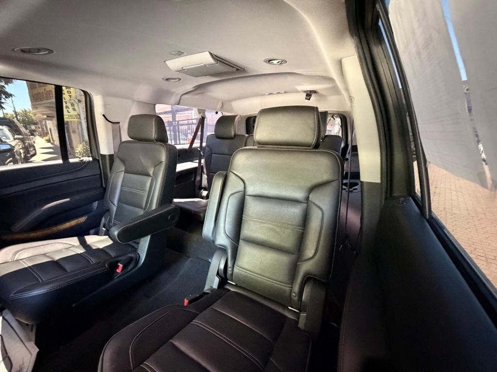 GMC Yukon XL Denali 4WD 2017