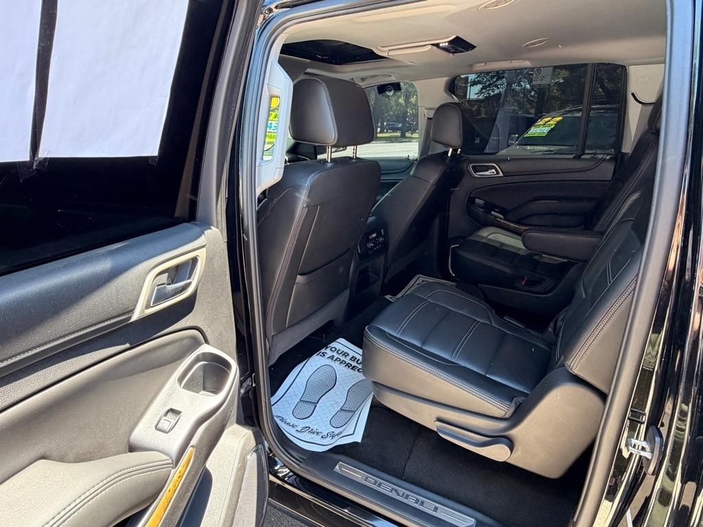 GMC Yukon XL Denali 4WD 2017