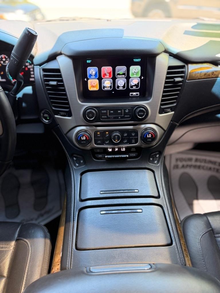 GMC Yukon XL Denali 4WD 2017